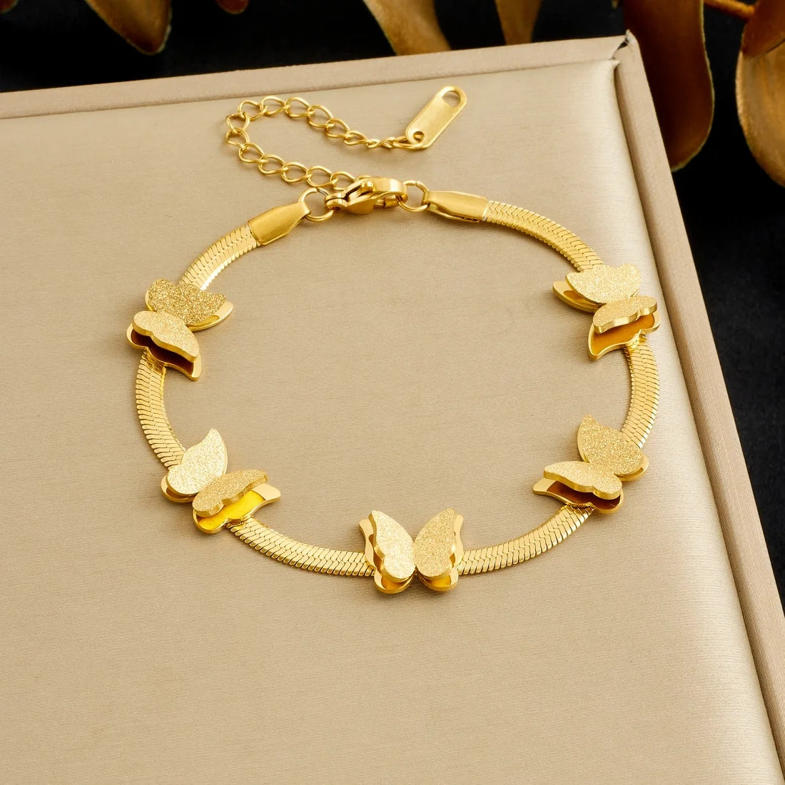 DIEYURO 316L Stainless Steel Golden Heart Geometric Zircon Minimalist Series Bracelet Women's New Waterproof Wrist Chain Jewelry