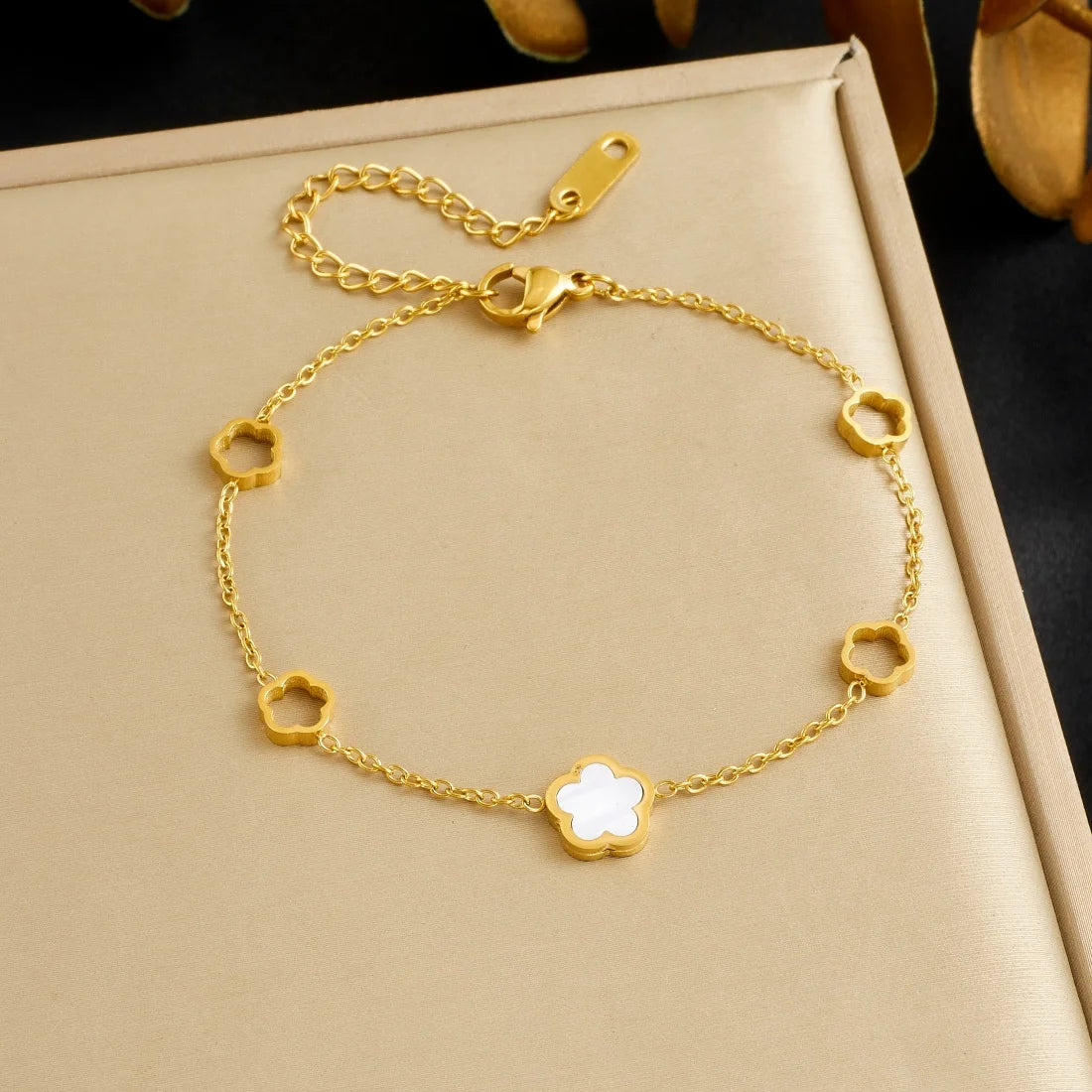 DIEYURO 316L Stainless Steel Golden Heart Geometric Zircon Minimalist Series Bracelet Women's New Waterproof Wrist Chain Jewelry