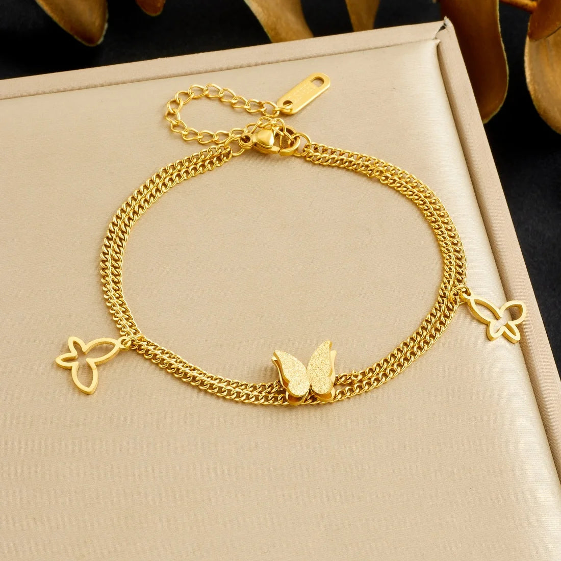 DIEYURO 316L Stainless Steel Golden Heart Geometric Zircon Minimalist Series Bracelet Women's New Waterproof Wrist Chain Jewelry