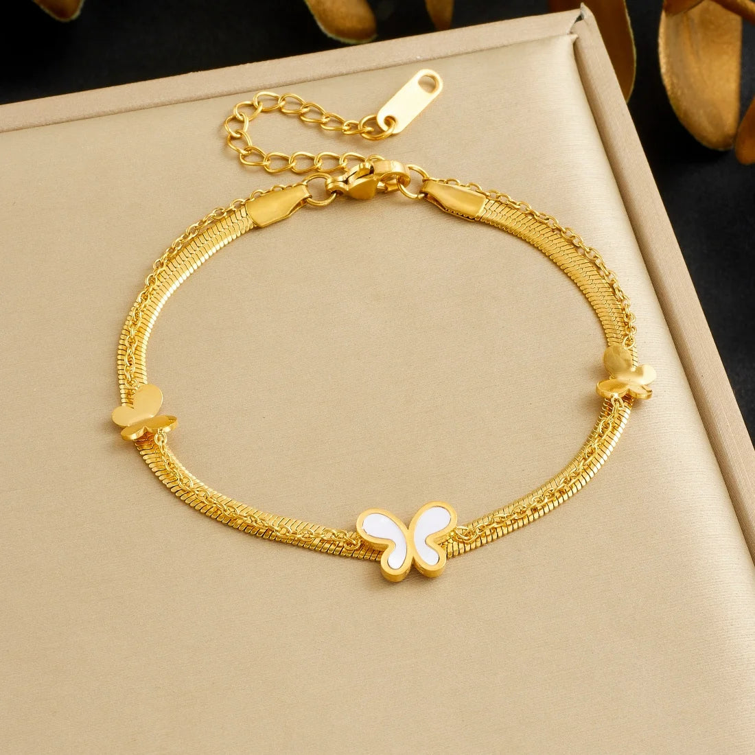 DIEYURO 316L Stainless Steel Golden Heart Geometric Zircon Minimalist Series Bracelet Women's New Waterproof Wrist Chain Jewelry